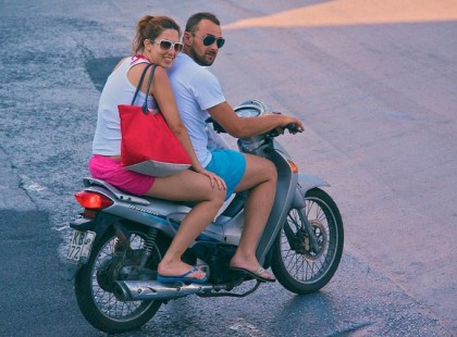 Borsos árat kért a szálloda igazgatója egy fiatal pártól, nem fogod elhinni, hogy a feleség miként oldotta meg a kényelmetlen problémát!