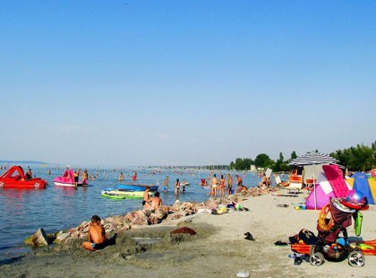 1 perce jött a drámai hír : AKÁR A FÜRDÉST IS MEGTILTHATJÁK A BALATONBAN!!!