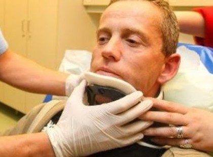 Leütötték Schobert Norbit , saját étterme előtt érte a támadás