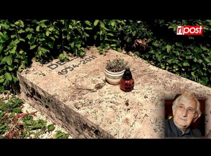 Így néz ki most Garas Dezső sírhelye..Nem erre számított, igaz?