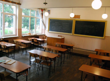 1 perce jött a hír!!! AZONNALI ISKOLABEZÁRÁS A KORONAVÍRUS MIATT! Sok szülő érintett! Ezeket az intézményeket zárják be: