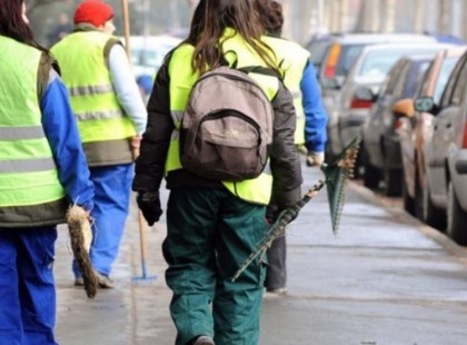 VÉGRE Döntött a kormány: ÍGY VÁLTOZIK meg A KÖZMUNKA Magyarországon! >>>ITT A SIKERDÍJ a közmunkásoknak – 170 ezret ad az ÁLLAM AJÁNDÉKBA A KÖZMUNKÁSOKNAK! MUTATJUK mikor utalják a pénzt >>>> 