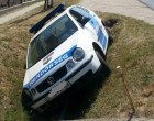 Ezúton is szeretném megköszönni annak a két rendőr hölgynek, hogy az árokba borulást választották a velem való ütközés helyett!!