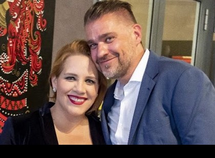 Tóth Vera a szerelmével mosolyogva jelentette be a csodás hírt ! „Nagyon szeret minket a jóisten