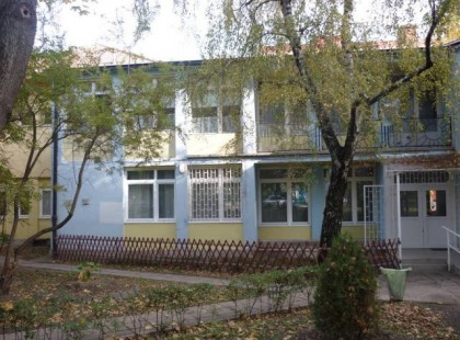 Pénteken elvittem az unokámat az óvodába és ez a párbeszéd hallatszott ki két óvónő között , bár azt hitték nem hallom...Kérlek olvassátok el minnél többen! Szeretném, hogy eljusson mindenkihez, hogy mi folyik abban az óvodában!