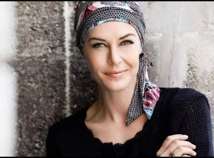 Állok a kendőmben a giroszosnál, ekkor rámnéz a férfi, és ezt kezdte el mondani hangosan..