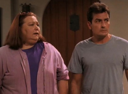 Gyász:Tragikus hirtelenséggel meghalt a Két pasi – meg egy kicsi sztárja