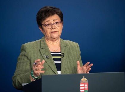 ÚJ SZABÁLYOK! ITT AZ MTI híre : Drámai bejelentést tettek ma délelőtt >>>Müller elmondta, EZEKET a korlátozásokat kell bevezetni SÜRGŐSEN :