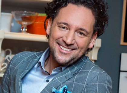 Most először mutatta meg gyönyörű feleségét Istenes László. Atya ég! Ritka Gyönyörű nőt talált maga mellé: