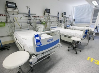 1 perce jött a hír! Ez az 5 kiütéstípus előre jelezheti a koronavírust!!! >>>> EZEKET KELL FIGYELNI A BŐRÖN, A KEZEKEN, LÁBAKON, TÖRZSÖN! >>>>