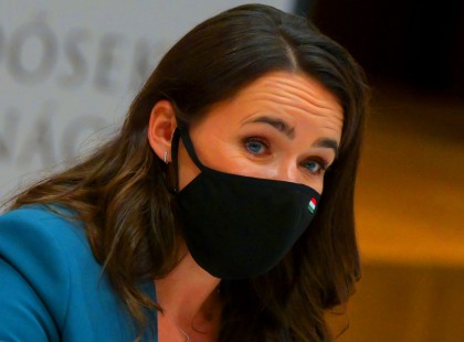 Gyerekek ez nem játék!Sok a halott! KESERŰ FORDULATOT VEHET a járvány! ÚJRA JÖN A KIJÁRÁSI KORLÁTOZÁS ÉS VÁSÁRLÁSI IDŐSÁV?