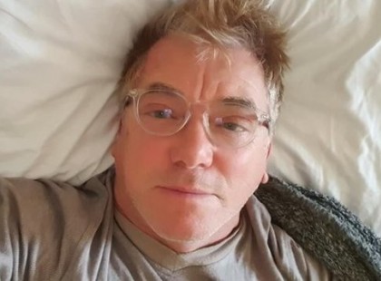 Hosszú idő után sírva jelentkezett a kórházból a koronavírusos Delhusa Gjon