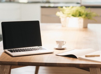 EZ IS ELJÖTT! VÁLTOZNAK A MUNKAVÉGZÉS SZABÁLYAI A KORONAVÍRUS MIATT >> EZEK AZ ÚJ SZABÁLYOK, amit MOSTANTÓL MINDENKINEK BE KELL TARTANI