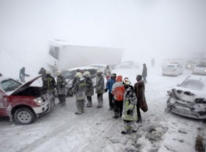 Kiadták a vörös riasztást: ónos eső, havazás, életveszélyes autózni