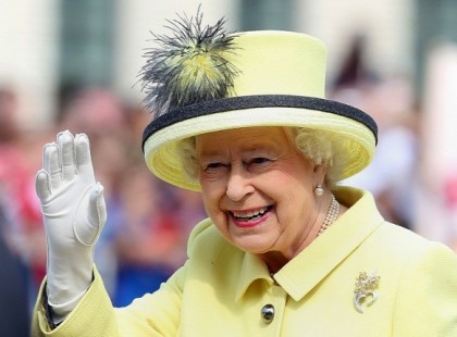 Erzsébet királynő halálát 10 napos nemzeti gyász követi !