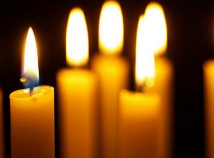 Drámai hír érkezett!Megtört szívvel tudatjuk ,hogy az apukám és az anyukám koronavírus betegségben elhunytak!