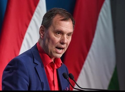 SZLÁVIK ELÁRULTA a drámai hírt, amit talán nem akartunk tudni : Csak ez az 1 MEGOLDÁS VAN A koronavírus legyőzésére!