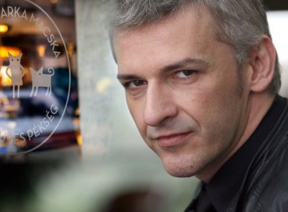 Mai nap Alföldi Róbertet úgy megalázta az eladó , amit emberöltő óta nem láttam, miféle világot élünk?