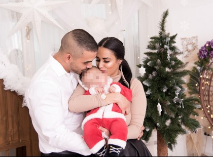 Gólyahír! Megszületett Doktor Horváth József gyermeke.. Most először mutatta meg a kisörököst. Az arcát nézzék a kicsinek!