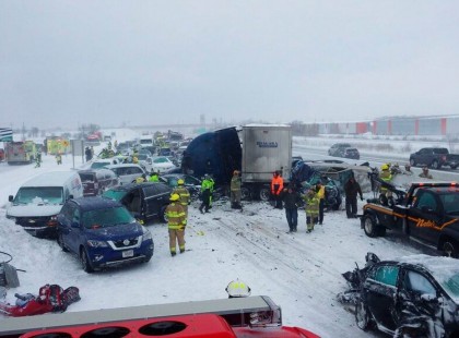Az M7-ES AUTÓPÁLYÁN 25-ÖS BALESET VAN. NEM FOGJÁK ELTALÁLNI, HOGY MI OKOZTA EZT A NAGY KARAMBOLT ! Pár órával ezelőtt a M7-es autópályán jöttünk haza Balatonról Budapestre