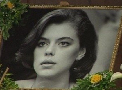 Ma lenne 52 éves Molnár Csilla..35 éve pihen a Kaposvári Temetőben..mindössze 16 éves volt