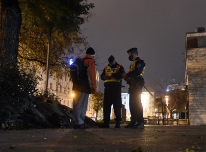 Itt a nagy kopp!! Módosítják a kijárási TILALMAT, lesz akire szigorú szabályok várnak míg mások megússzák a TILALMAT? És ez még nem minden…MAGA GULYÁS GERGELY jelentette be, hogy…