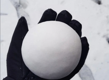 ÚJ SZABÁLY!!! Tilos a szánkózás is! 80 ezret fizethet, aki hógolyózni mer!