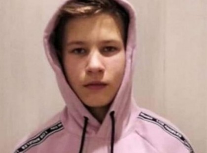 Fájó szívvel tudatjuk, hogy a tegnapi napon itt hagyott bennünket.. Csak 15 éves volt..