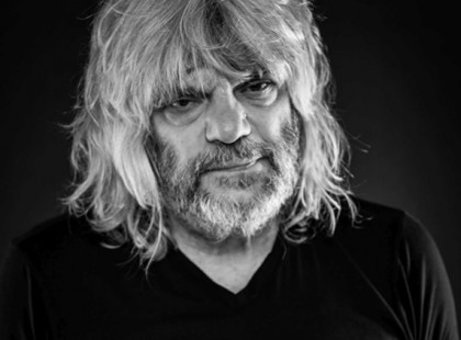 Most érkezett a hír Földes László (Hobo)  Hobo Blues Band alapítójáról!Gyertyát is gyújtottak. Rengetegen küldik most jókívánságaikat.