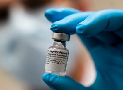 Hoppá!!! Kiszivárgott? NEKIK NEM fog járni a koronavírus elleni oltás?