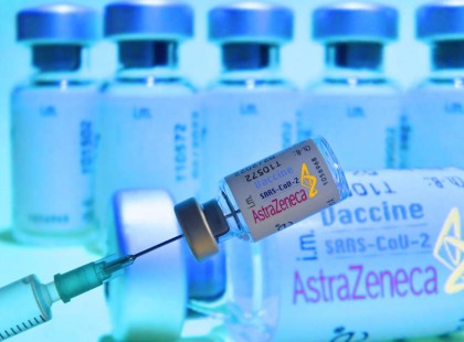 Ausztriában és Dániában felfüggesztették az AstraZeneca-vakcinával történő oltást! Többen véralvadási komplikációk miatt meghaltak