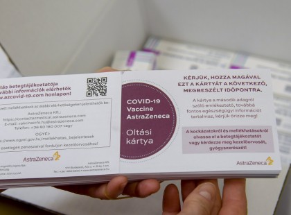 1 perce jött a hír!Nem kaphatnak uniós oltási igazolványt és szabad utazási jogot a kínai és orosz vakcinával beoltottak