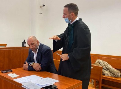 2,5 év letöltendővel kínálta meg az ügyészség Berkit.. Ha elfogadja, nem súlyosbítanak