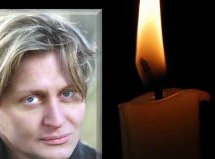 Szomorú hírt kaptunk! Sajnos ő már nincs közöttünk,szervezete pénteken adta fel a harcot. Gyászol Varnus Xavér : nagyon megviselte az újabb szörnyű tragédia