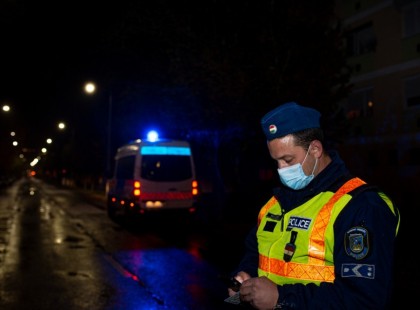 Hoppá……EZ JÖN NAPOKON BELÜL A 22.00-tól 5-ig tartó KIJÁRÁSI TILALOM HELYETT???