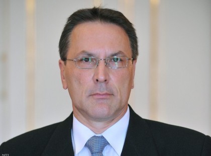 Ezért dobta el az életét, Dr Nánási László Főügyész. Kiderült, hogy miért tette