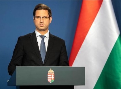 Nagyon nagy a baj!1 perce bejelentette Gulyás Gergely az ÉV EGYIK LEGROSSZABB HÍRÉT! Ez bizony Téged is érint! >>