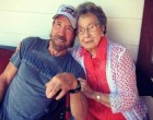 Chuck Norris édesanyja nemrég töltötte a 100. életévét. Ezt a gyönyörű üzenetet írta neki: