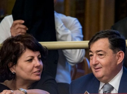 Teljesen kisemmizte Mészáros Lőrinc a volt feleségét.. semmi nem maradt a volt feleségnél