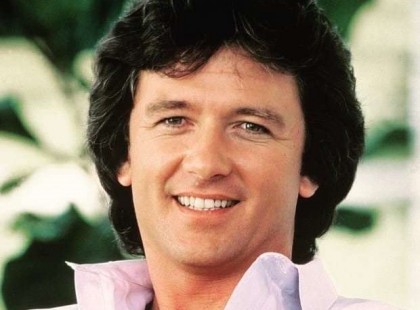 71 évesen lett szerelmes a Dallas népszerű Bobbyja boldogabb, mint valaha.Mutatjuk a szerelmes párt - fotó - videó