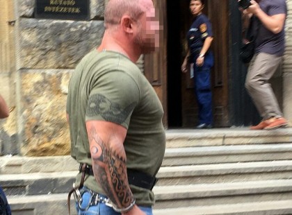 M.Richárd állítja, hogy közvetlen életveszélyes állapotban van, mert nem tud aludni éjszaka