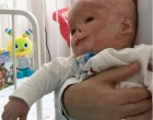 Az ápoló a kiságyra fektette a babát. Amikor néhány perccel később megnézte az arcát, sikított a rémülettől.