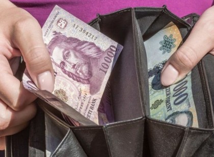 1 perce kaptuk a hírt!HAVI 82.800 FORINTOT KAPHATSZ A FIZETÉSED MELLÉ HA VAN MUNKAHELYED!