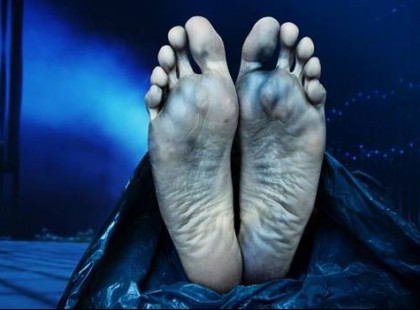 Kitálalt a halottkém: Ez a 10 dolog történik percről-percre az emberi testtel a halál után!