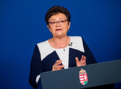 Gyerekek ezt már ne ! ITT A HIDEGZUHANY A NYAKUNKBA! MEGVAN A DÁTUM! : ETTŐL a naptól újra KÖTELEZŐ LESZ A MASZKVISELÉS MAGYARORSZÁGON,HA TETSZIK HA NEM !