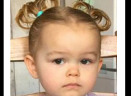 Gyász! Halálra égett egy 2 éves angyalarcú kislány a lakókocsiban