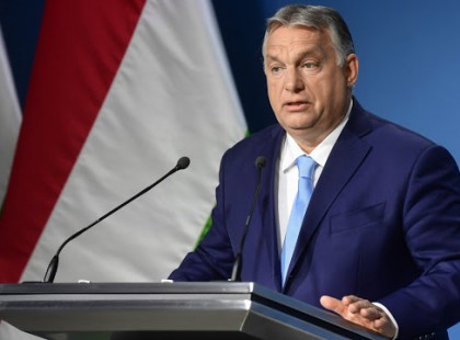 MOST ÉRKEZETT!! Iskolás gyermeke van? ITT A TÖBB TÍZEZER forintos AJÁNDÉK A KORMÁNYÓL A SZÜLŐKNEK! Ezzel segíti meg a kormány a családokat az iskolakezdés előtt! >>>