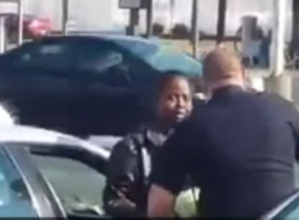 5 tojást lopott egy boltból, hogy ne éhezzenek, de lebukott. Ám a kiérkező rendőrök olyat tettek a nővel, amire senki nem számított.