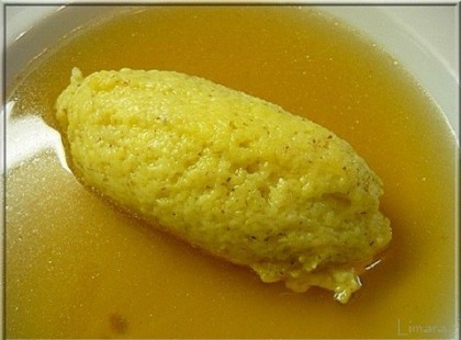 Egy tapasztalt háziasszony megosztotta a makulátlan grízgaluska 3 titkát: nem lesz se kőkemény, de nem is foszlik szét