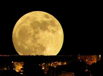 Mai nap érkezik a szuperhold ,új fejezet nyílik mindenki életében - ilyen komoly pozitív változásokat hoz az életedbe - Kosok, Bikák, Ikrek,Rák ,oroszlán,szűz ,Mérleg - skorpió-nyilas -bak-vízöntő-halak figyelem